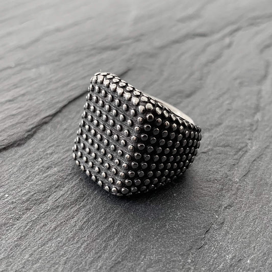 Dotted Ring